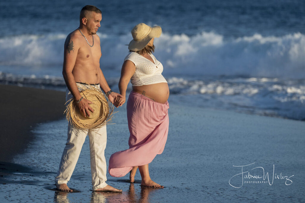 Julie et son homme ont était ravis de leur séance photo grossesse avec Fabrice Wislez photographe à l'île de la Réunion