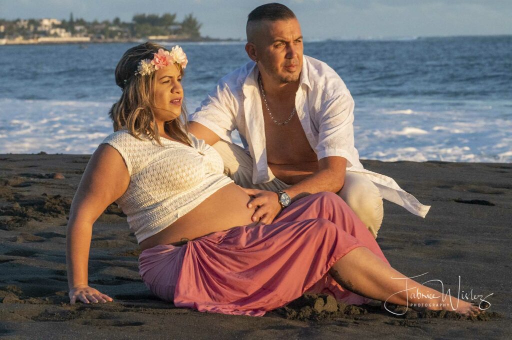 Julie et son homme ont était ravis de leur séance photo grossesse avec Fabrice Wislez photographe à l'île de la Réunion